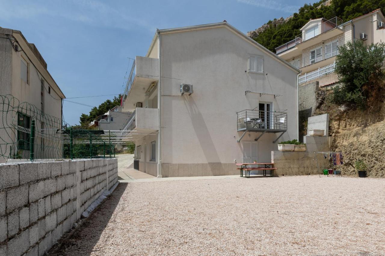 Apartments By The Sea Duce, Omis - 2992 Dugi Rat Eksteriør billede